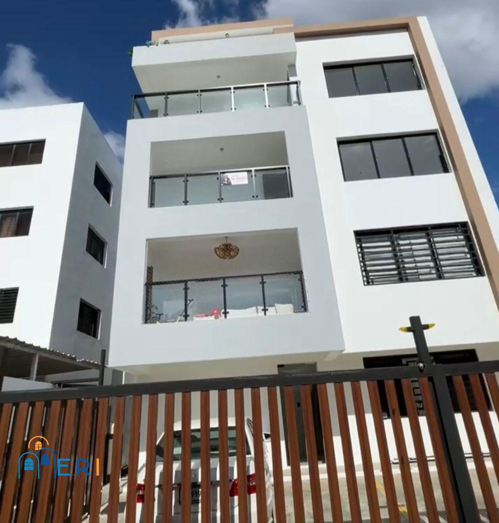 Apartamento en venta en zona privilegiada en Embrujo 2do